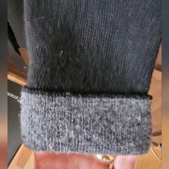 Cardigan - Picture 4 of 5